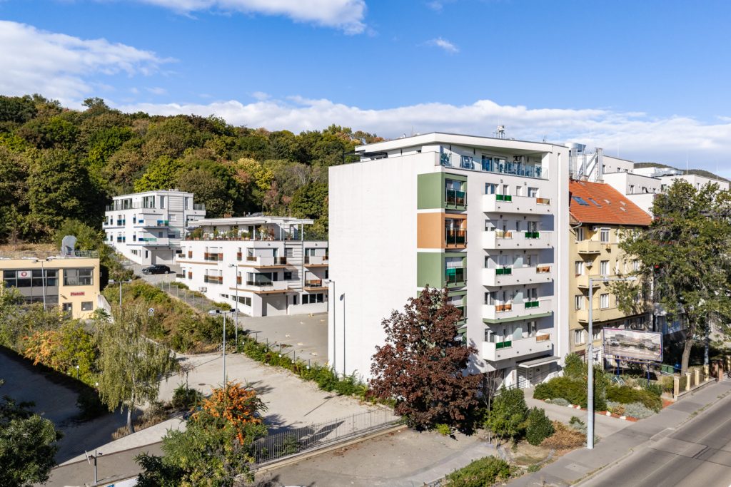 III. Bécsi út 102
